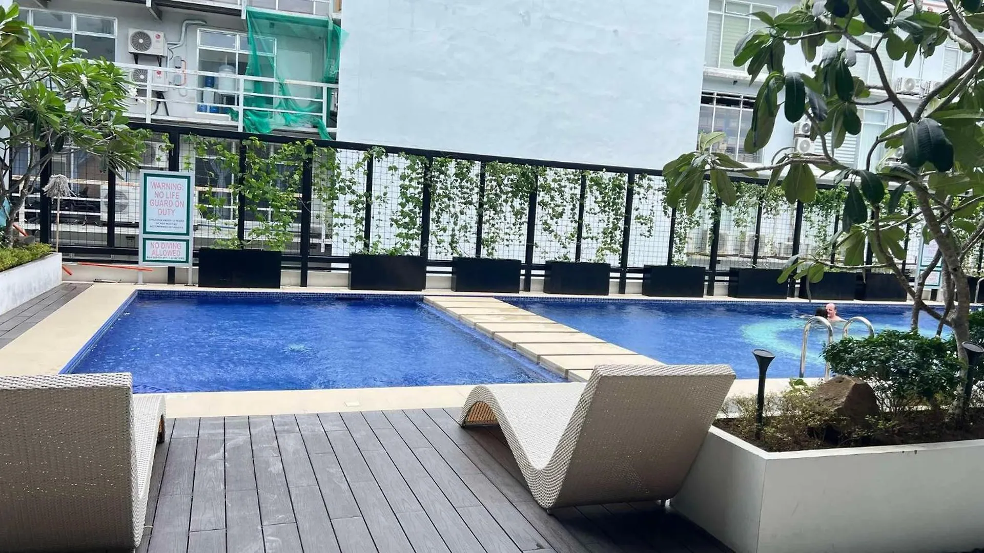Davao City Abreeza Mall Area Ivory Residences 0*,